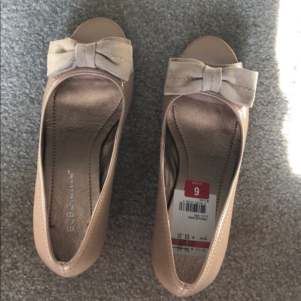 BCBG nude open toe pumps!! NWT in a box